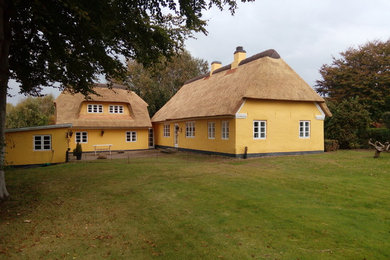 Det ældst hus i Oksbøl fik nyt stråtag