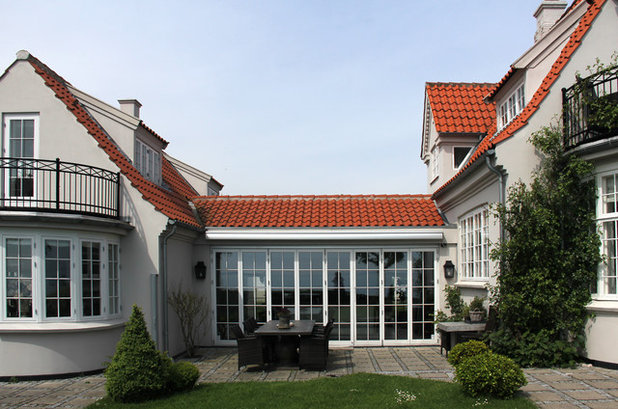 Skandinavisk Hus & facade by RaW Architects