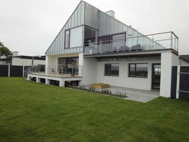 Moderne Hus & facade by Plass Arkitekter