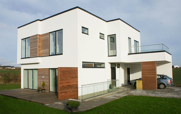 Moderne Hus & facade by Arkitektfirmaet Hovaldt ApS