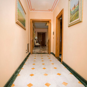 Corridoio in Marmo