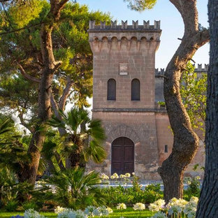 Esempio di un ingresso o corridoio mediterraneo