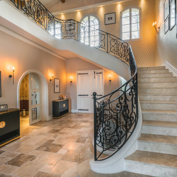 Villa in Cannes - Entrance, stairs