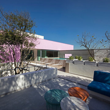 Terraza y Piscina - Casa en Monterrey