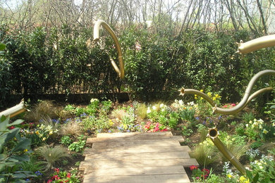 レンヌにあるエクレクティックスタイルのおしゃれな庭の写真