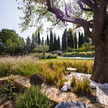 Jardin Provençal d'inspiration contemporaine