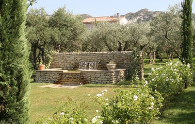 Balade en Provence : Vieilles pierres et camaïeux de vert