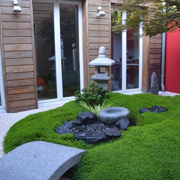 Petit jardin japonais dans un patio