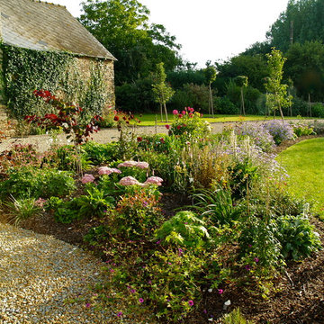 75 Landhausstil Gärten mit Blumenbeet Ideen & Bilder Dezember 2021