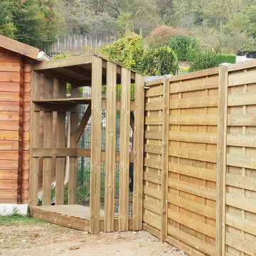 Réalisation d'une clôture en claustras