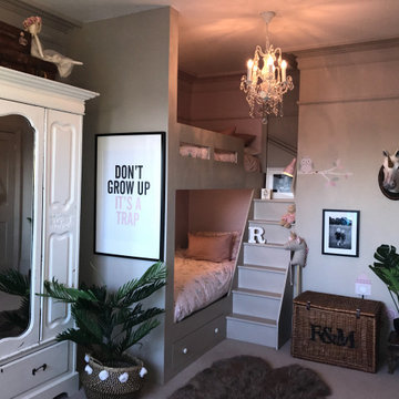 Cabin beds for tween girl's room