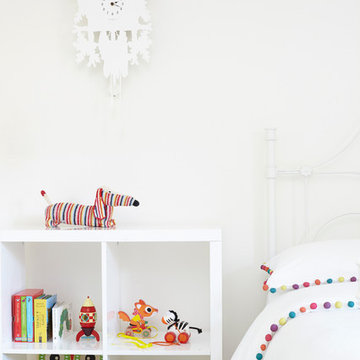 Contemporary nursery / child's room (gender neutral)