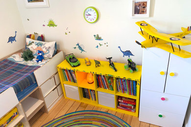 Photo of a small contemporary kids' bedroom for boys in Edinburgh.