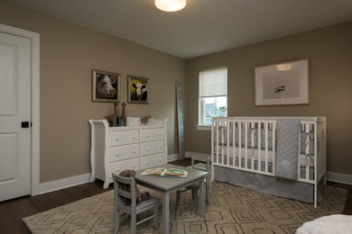 Example of a transitional kids' room design in Boston