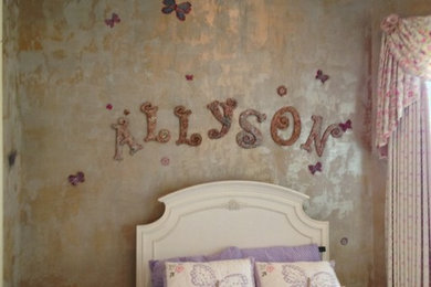 ヒューストンにあるエクレクティックスタイルのおしゃれな子供部屋の写真
