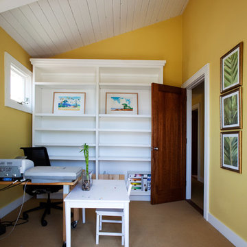 Beach house - Children's study room