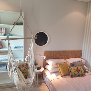 BOho girl's room