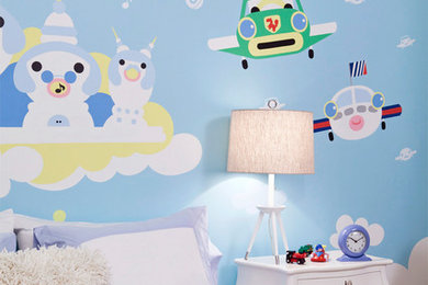 Modern inredning av ett stort könsneutralt barnrum kombinerat med sovrum och för 4-10-åringar, med flerfärgade väggar