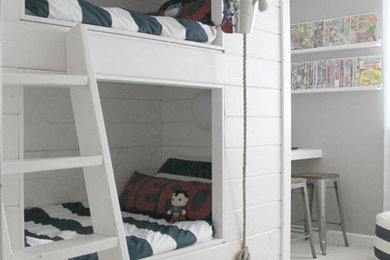 Mid-sized beach style boy kids' bedroom photo in New York with gray walls