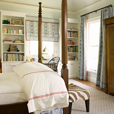 Example of a classic gender-neutral kids' room design in Los Angeles with gray walls