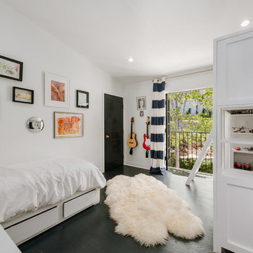 Canyon Modern