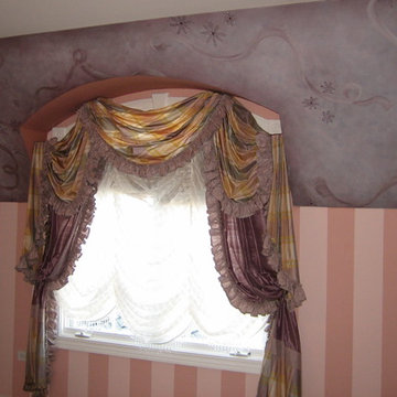castle mural with textured ceiling, ribbons, flowers, and crystal beads