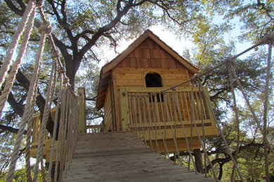 Cedar Shake Tree House