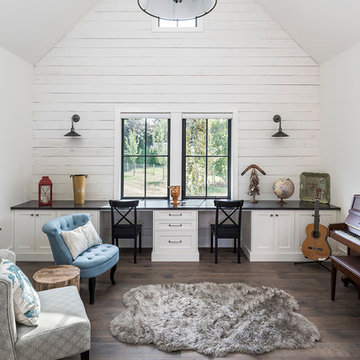 Contemporary Farmhouse
