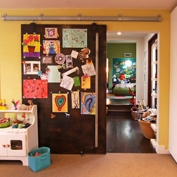 Cool Magnetic Sliding Door.