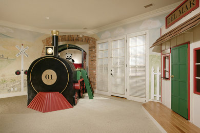 Del Mar Train-Themed Boy's Bedroom