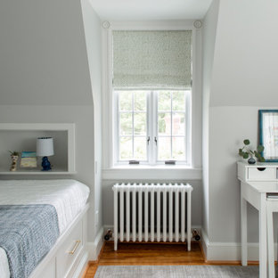 Inspiration for a transitional kids' room remodel in DC Metro