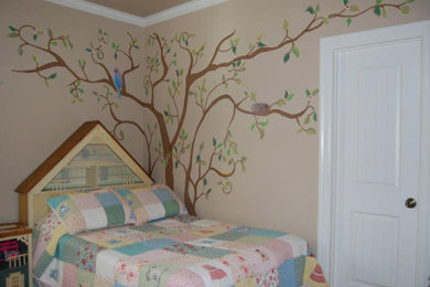Kids' room - traditional kids' room idea in New Orleans