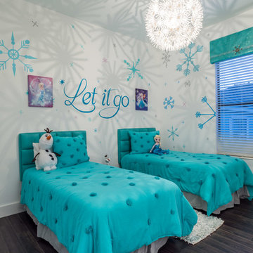 Frozen Bedroom