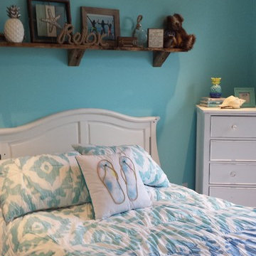 Girl's Beach-inspired Bedroom