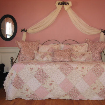 girl's bedroom, bedroom cabinets, daybed , chandelier , pink bedroom