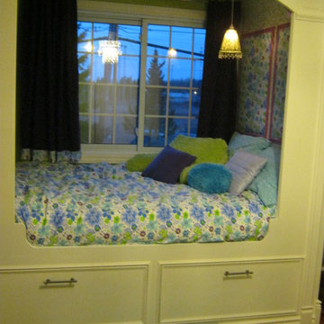 Girl's Bedroom