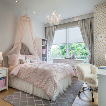 Girl's Room