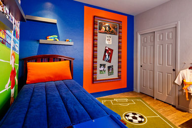 Photo of a modern kids' bedroom in Phoenix.