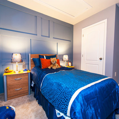 Kids' bedroom - traditional kids' bedroom idea in DC Metro