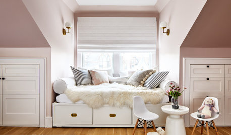 Rosa y blanco para el bonito dormitorio de una niña de cinco años