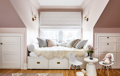 Rosa y blanco para el bonito dormitorio de una niña de cinco años