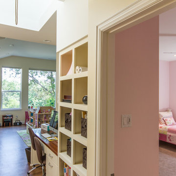 Hobbs' Ink Westlake Contemporary Remodel