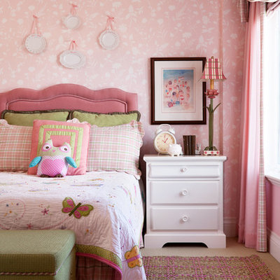 Elegant girl carpeted kids' room photo in Toronto with pink walls