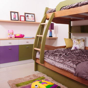 kids bunk bed & toy storage