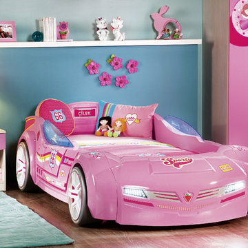 Kids car bedroom for girls - Pretty in Pink