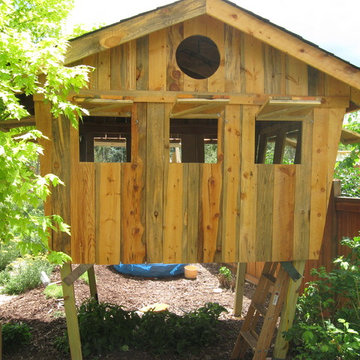 Kids' Tree House or Fort