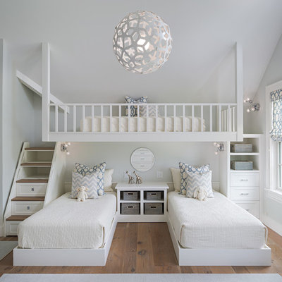 Inspiration for a mid-sized transitional kids' room remodel in Boston