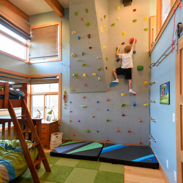 Modern Bend Oregon Home-Kids Bedroom