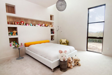 Inspiration for a mid-sized modern girl kids' room remodel in Austin