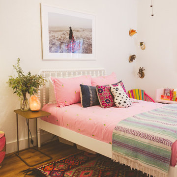 My Houzz: Sweet Pink Touches and Colorful Boho Style in Austin